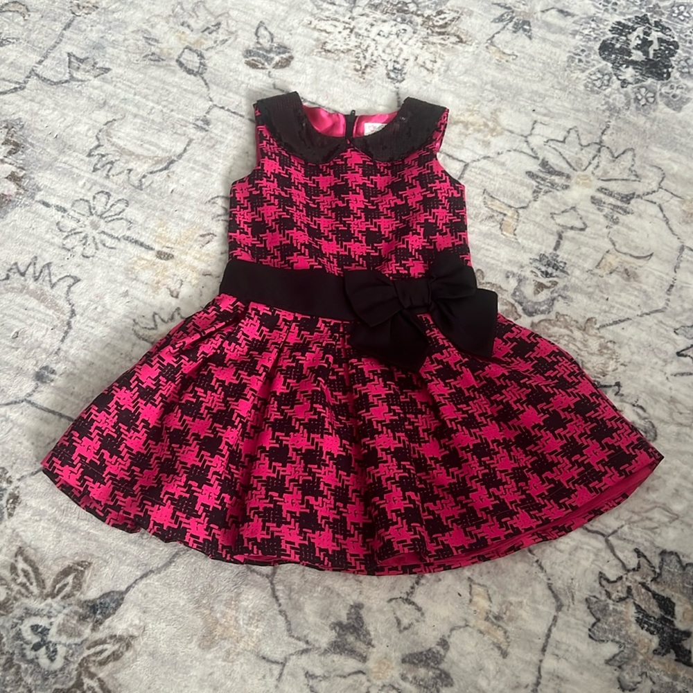 Girls dress